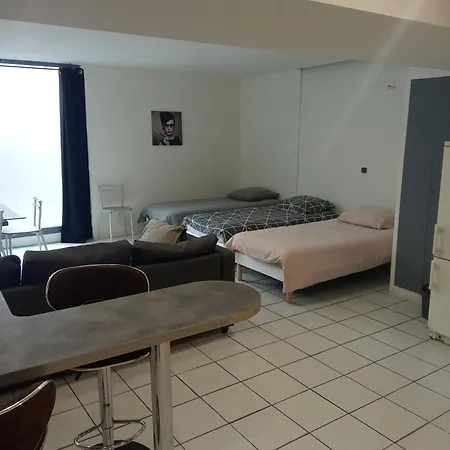 Studio Meuble 3 Personnes Plien Pieds Saint-Rambert-d'Albon Exterior photo